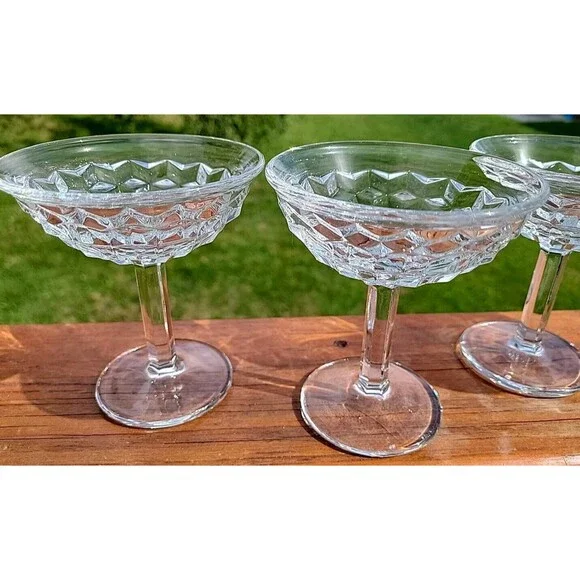 Vtg set of 4 Fostoria AMERICAN Tall Stemmed Glasses SHERBET CHAMPAGNE Holiday - Picture 4 of 11